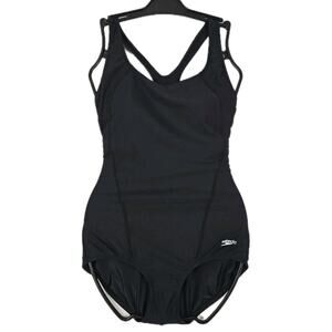 Speedo ~Woman Size 10~ Black 1-pc Swimsuit.